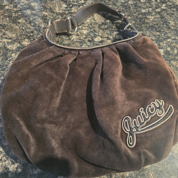 Juicy Couture - Picture 2 of 4